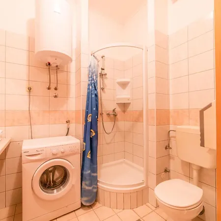 M Studio Apartamento